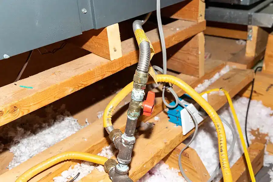 Repairing gas leak